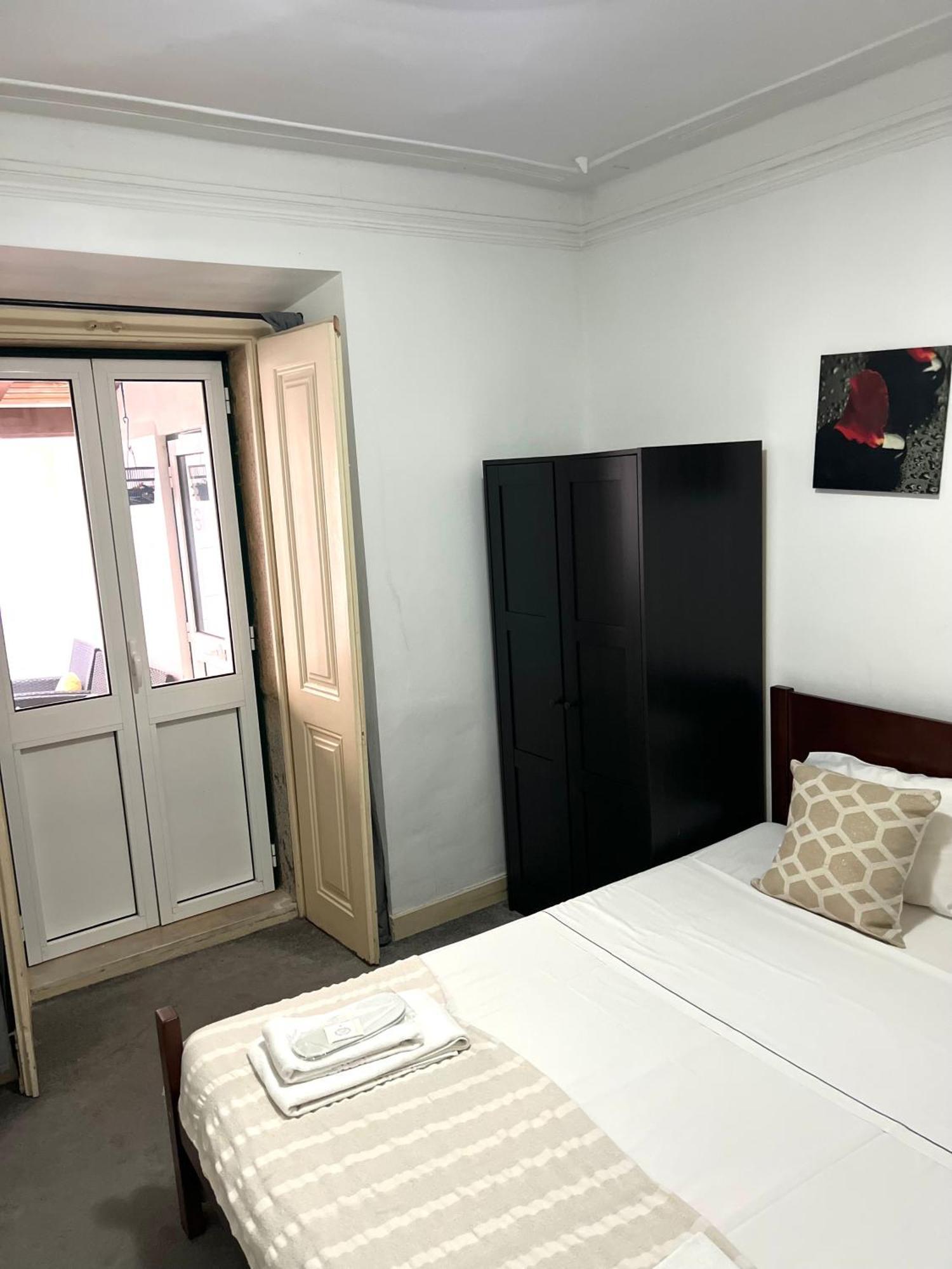 فندق Sao Lazaro Bhuiyan Family Host Lisboa المظهر الخارجي الصورة
